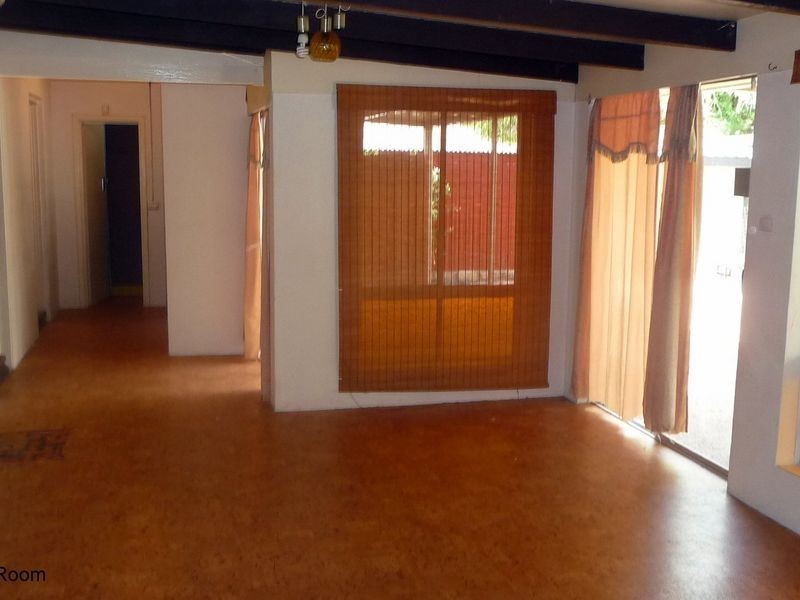 31 Knight Street, Withers WA 6230