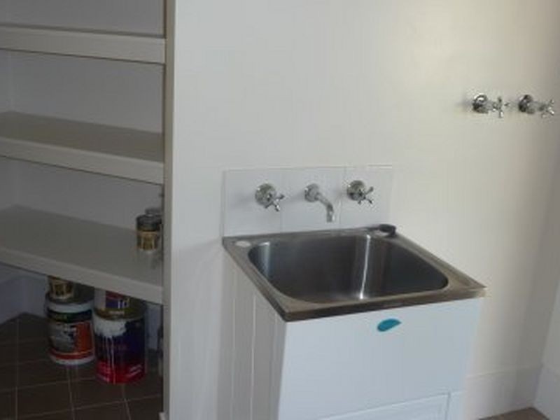 37 Azurite, Australind WA 6233