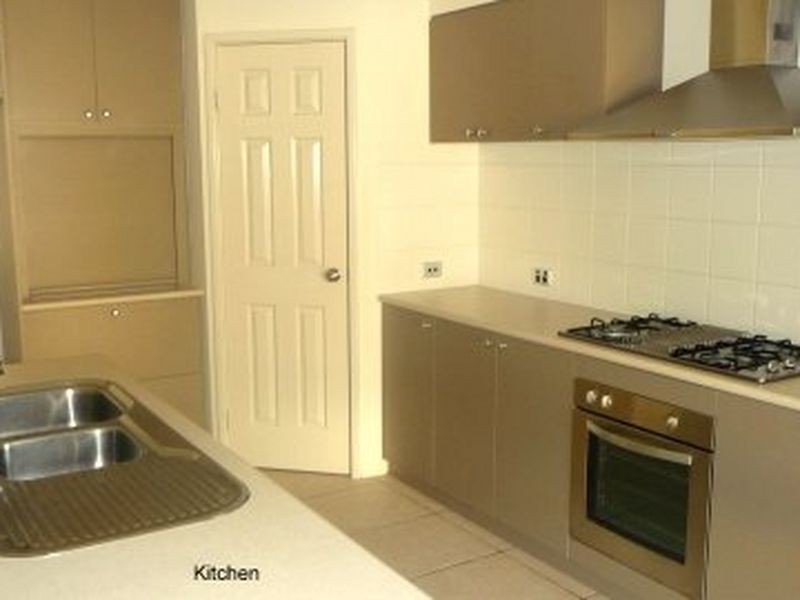 37 Azurite, Australind WA 6233