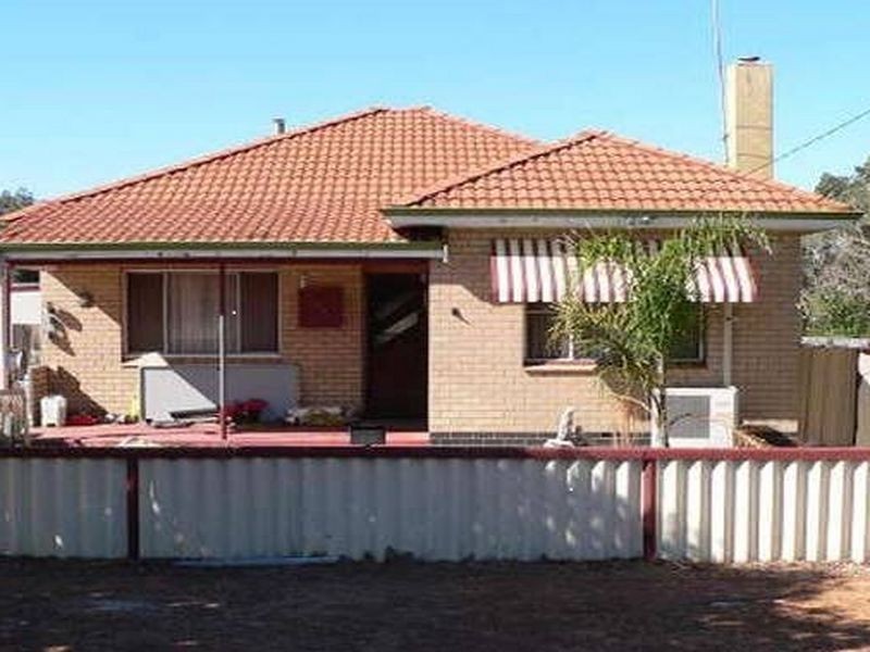 59 Arbour Street, Katanning WA 6317