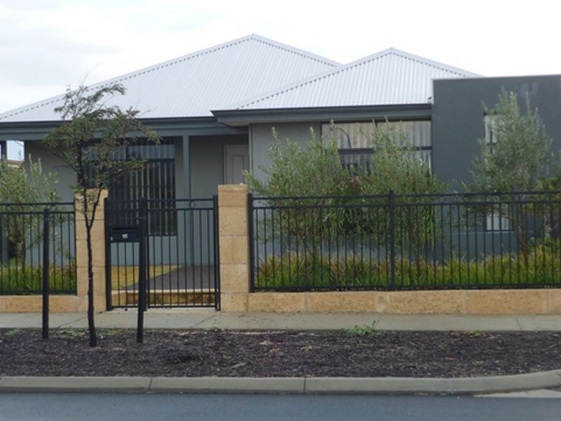 16 Reeves Approach, Dalyellup WA 6230
