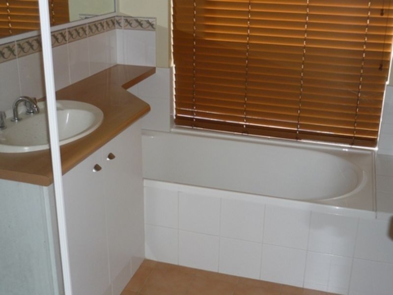 1 Avon Gardens, Eaton WA 6232