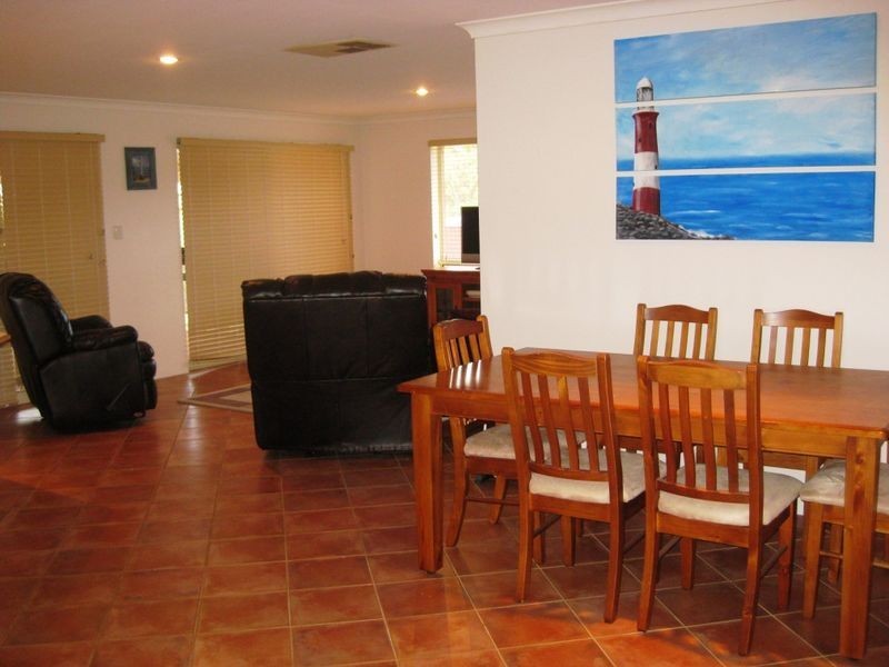 9 Willis Cove, Bunbury WA 6230