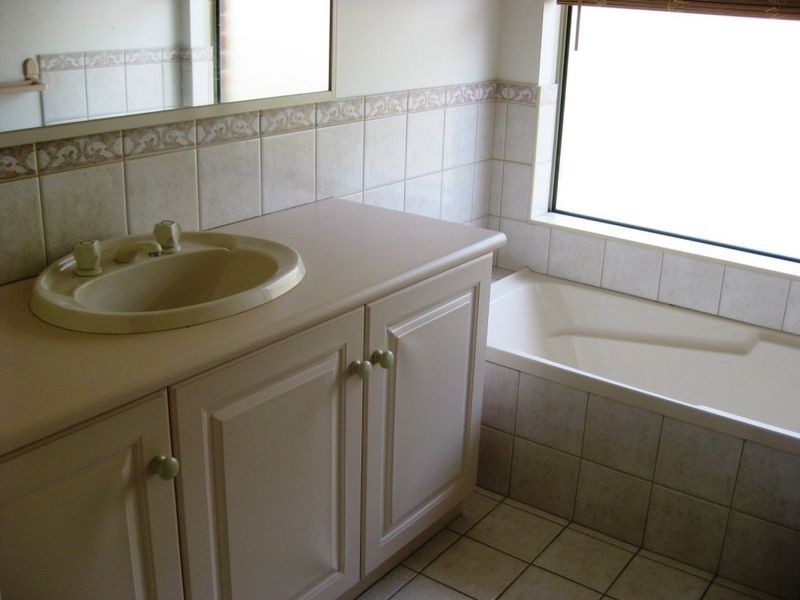 9 Willis Cove, Bunbury WA 6230