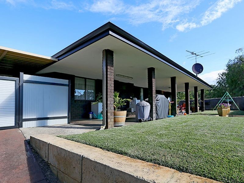 16 Sanford Way, Eaton WA 6232