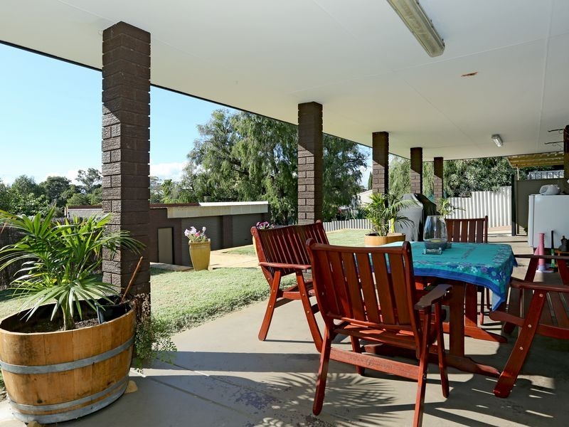 16 Sanford Way, Eaton WA 6232