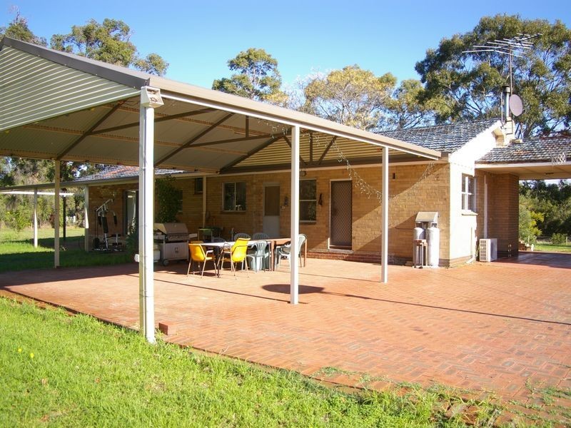 1297 Bussell Highway, Stratham WA 6237