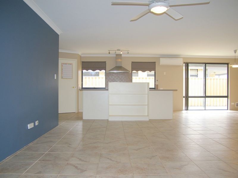 5 Graphite Turn, Dalyellup WA 6230