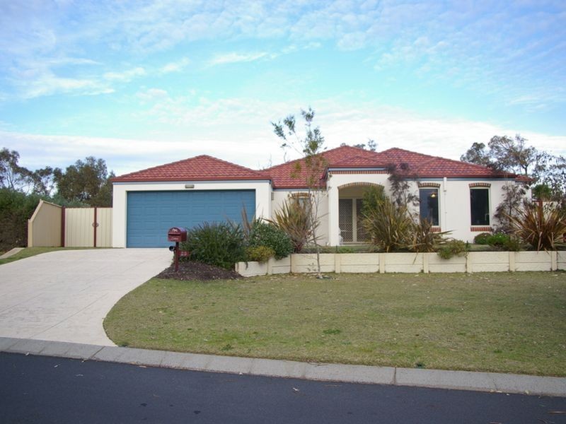 23 Daablone Vista, Dalyellup WA 6230