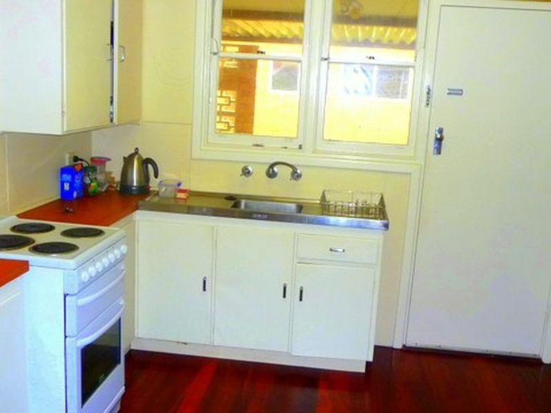 11 Knight Street, Withers WA 6230