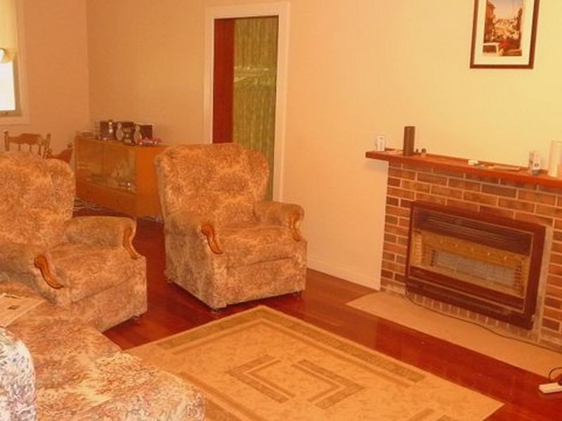 11 Knight Street, Withers WA 6230