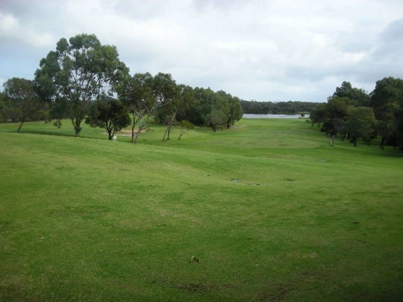 17/105 Old Coast Road, Pelican Point WA 6230