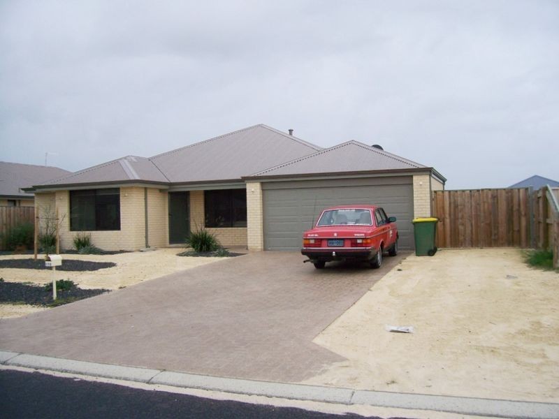 170 Braidwood Drive, Australind WA 6233