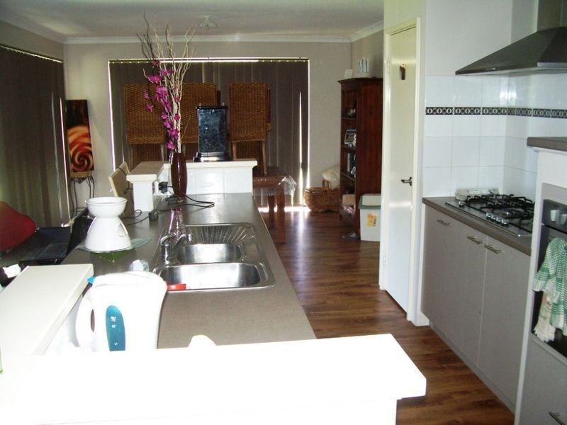 170 Braidwood Drive, Australind WA 6233