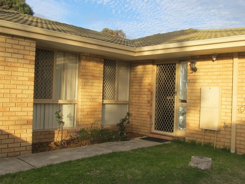 9/104 Paris Road, Australind WA 6233