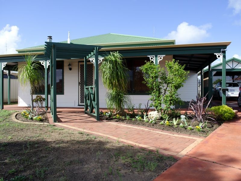 3 Pritchard Cross, Usher WA 6230