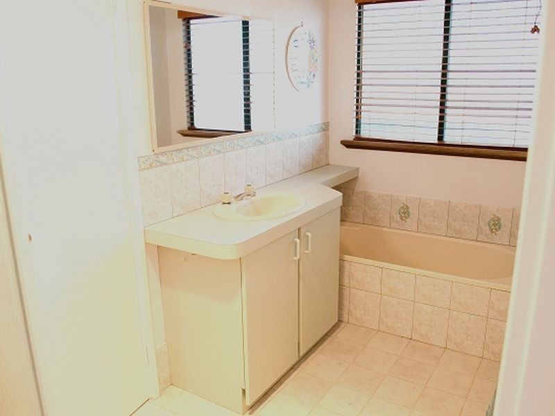 3 Pritchard Cross, Usher WA 6230