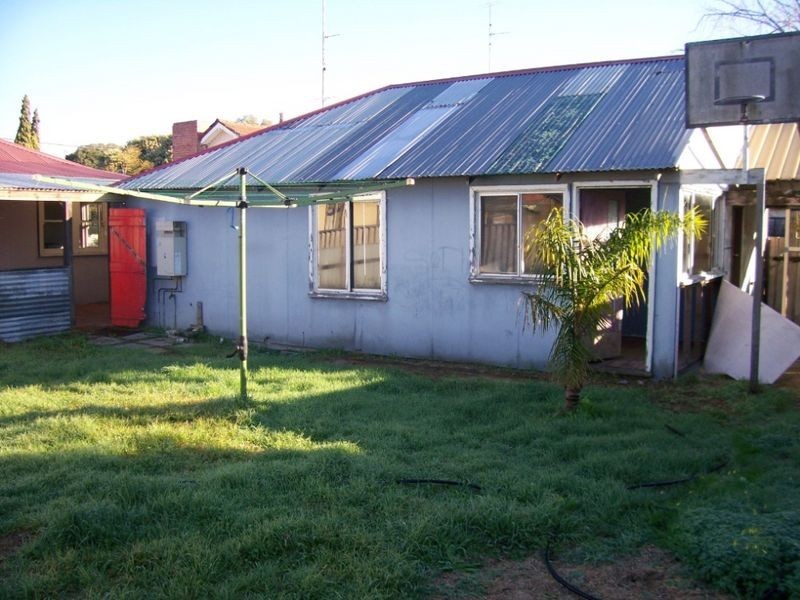 57 Ecclestone Street, Carey Park WA 6230