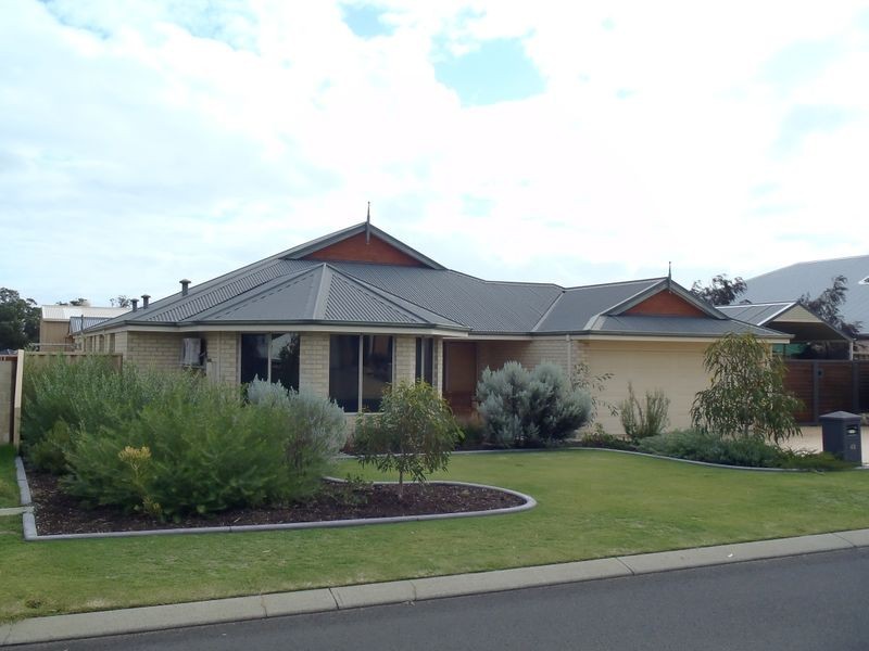 48 Hornibrook Road, Dalyellup WA 6230