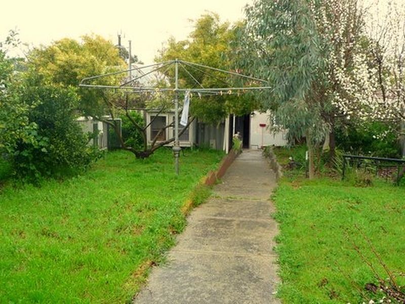 72 Johnston St, Collie WA 6225