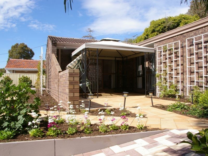 3 Becher Place, Australind WA 6233
