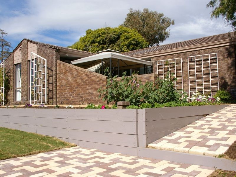 3 Becher Place, Australind WA 6233