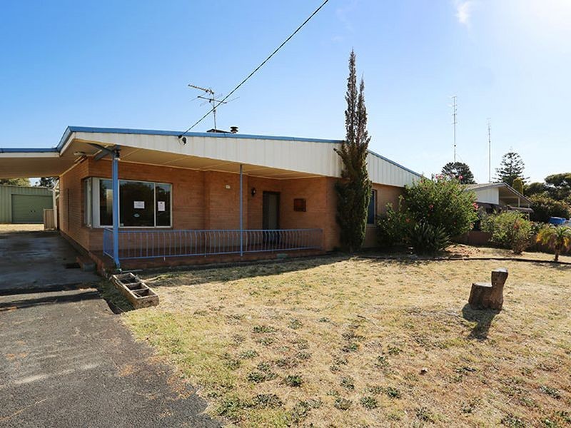 37 Wallrodt Crescent, Glen Iris WA 6230