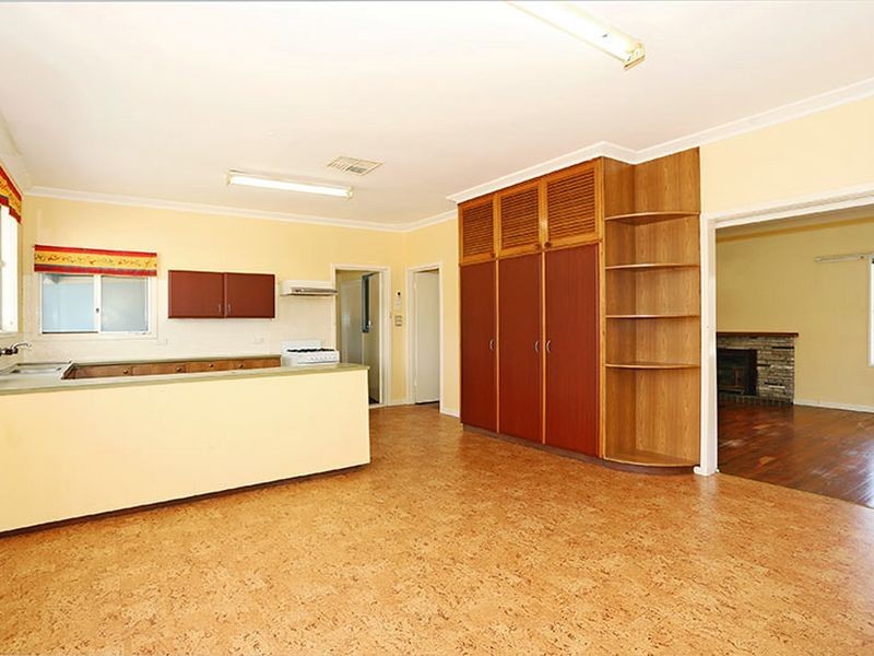 37 Wallrodt Crescent, Glen Iris WA 6230