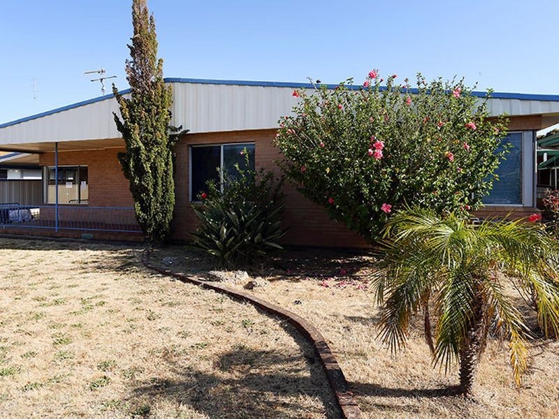 37 Wallrodt Crescent, Glen Iris WA 6230