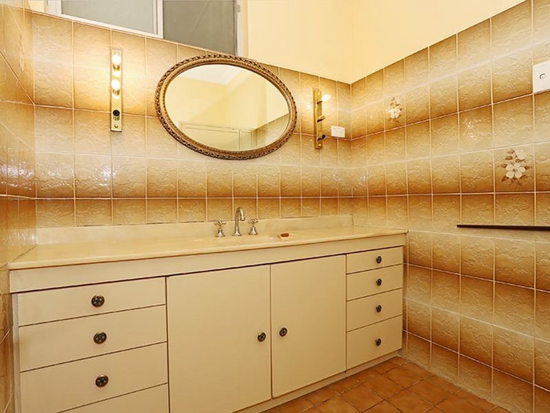 37 Wallrodt Crescent, Glen Iris WA 6230