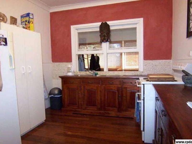 42 Hamilton Road, Eaton WA 6232