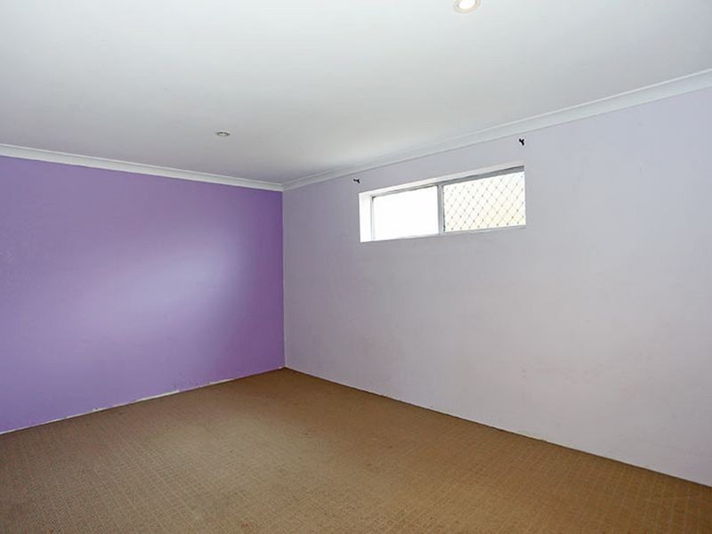 1 Dunbarton Way, Withers WA 6230