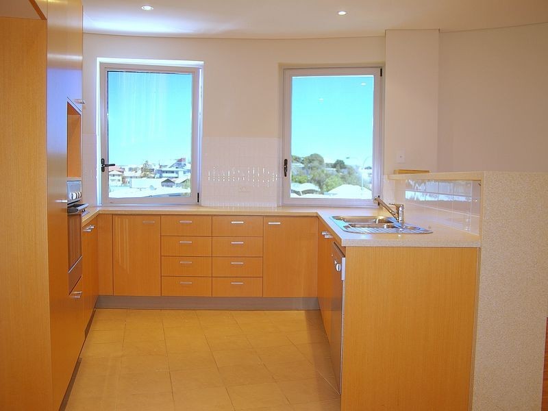 22/11 Casuarina Drive, Bunbury WA 6230