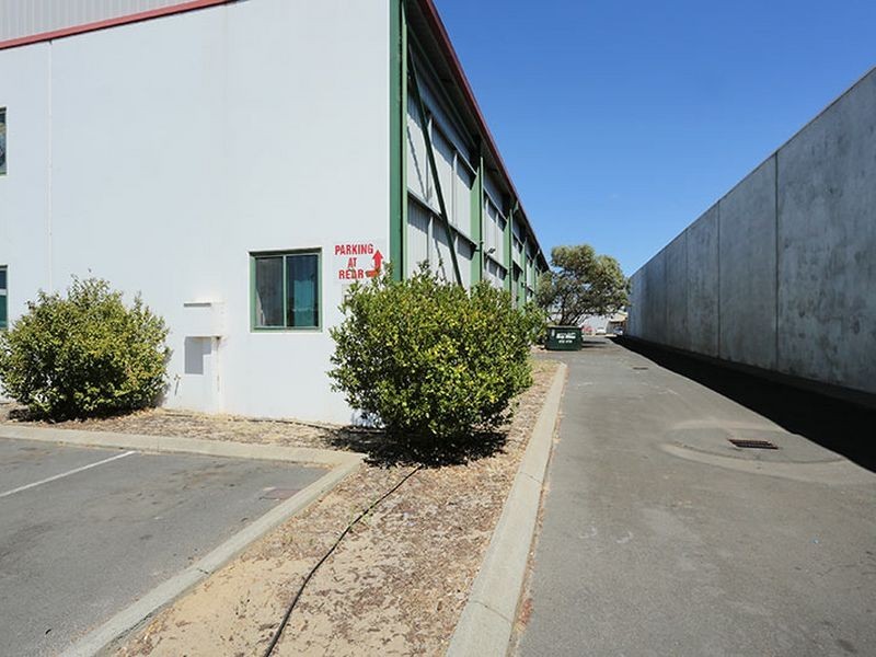 16 Gibbons Road, Davenport WA 6230