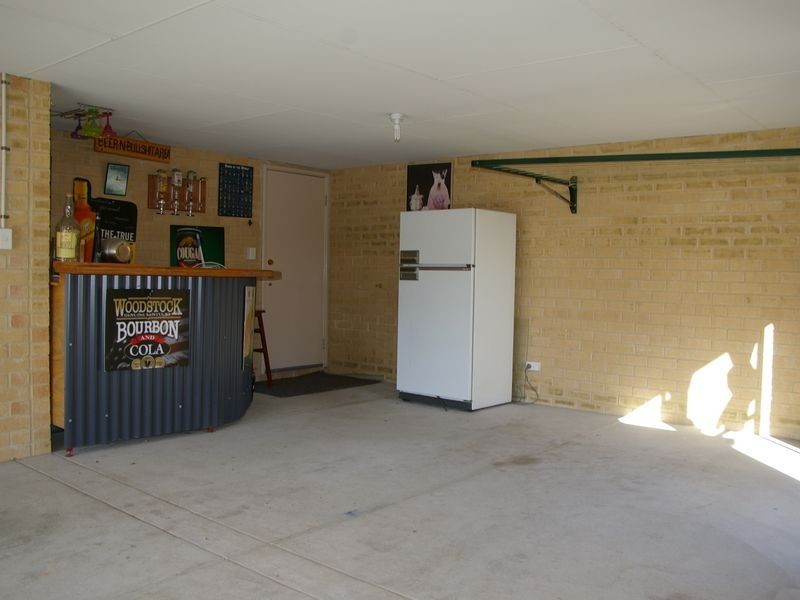 107 Leschenault Parade, Australind WA 6233