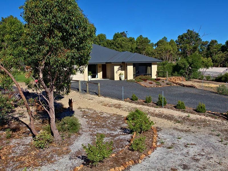 18 Duce Drive, Boyanup WA 6237