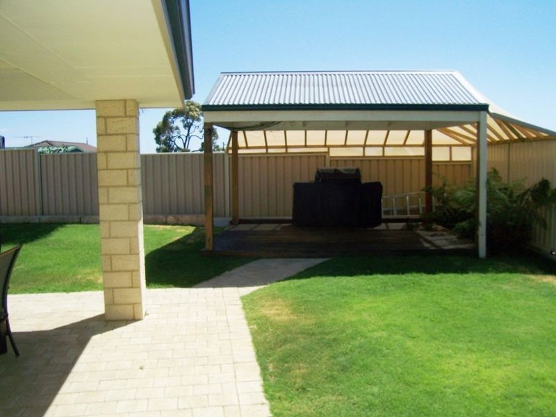 16 Romney Way, Eaton WA 6232