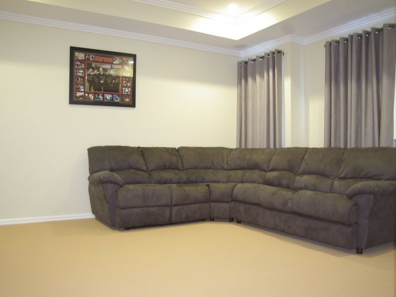 5 Eva Fairway, Dalyellup WA 6230