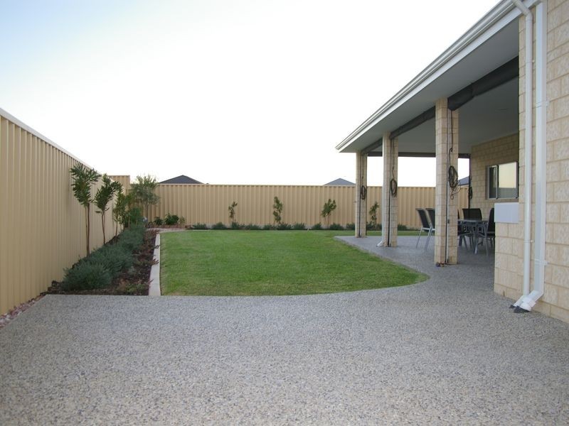5 Eva Fairway, Dalyellup WA 6230