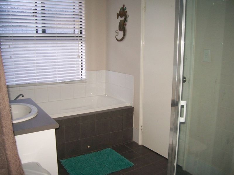 5 Mooralup turn, Dalyellup WA 6230