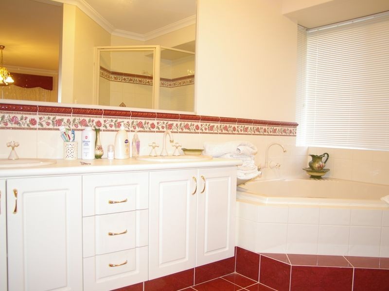 27 Nicolay Approach, Dalyellup WA 6230