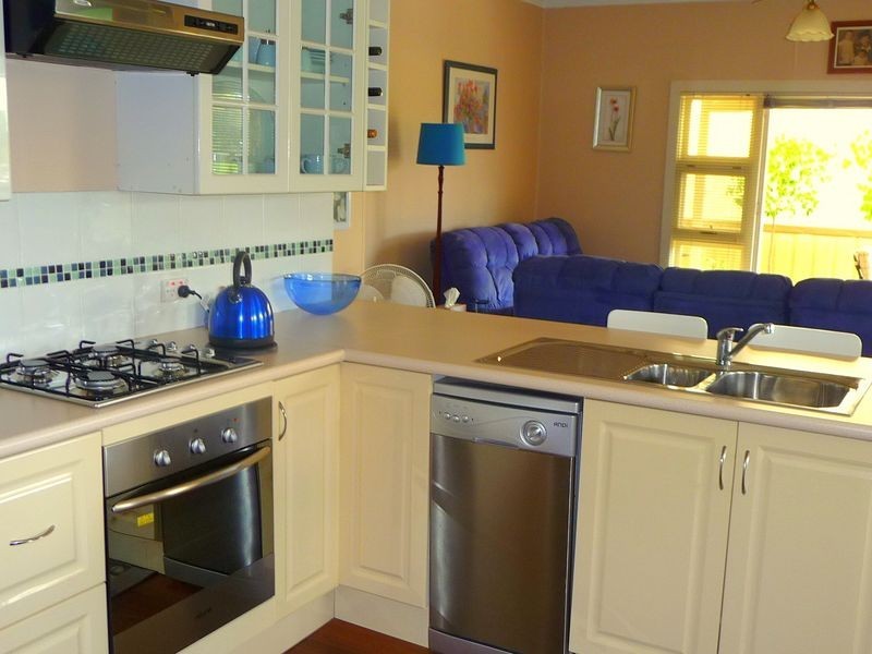 5 B Ennis Street, Eaton WA 6232