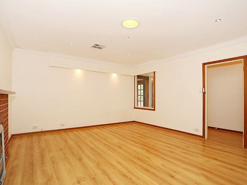 40 Hakea Crescent, South Bunbury WA 6230