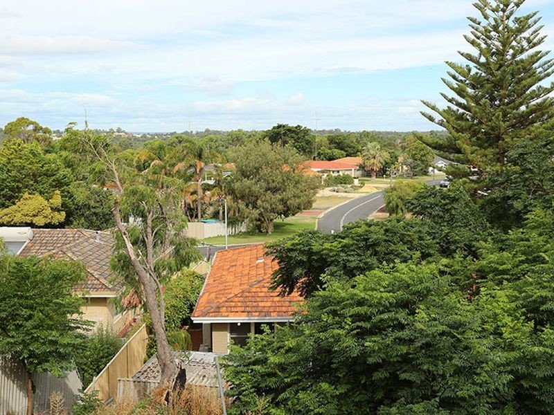 40 Hakea Crescent, South Bunbury WA 6230