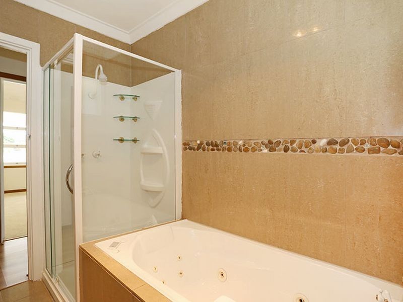 40 Hakea Crescent, South Bunbury WA 6230