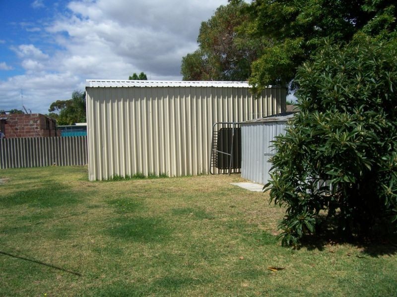 31 Cambridge Crescent, East Bunbury WA 6230