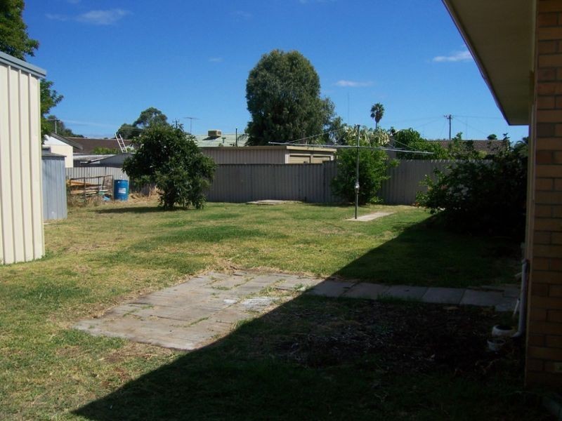 31 Cambridge Crescent, East Bunbury WA 6230