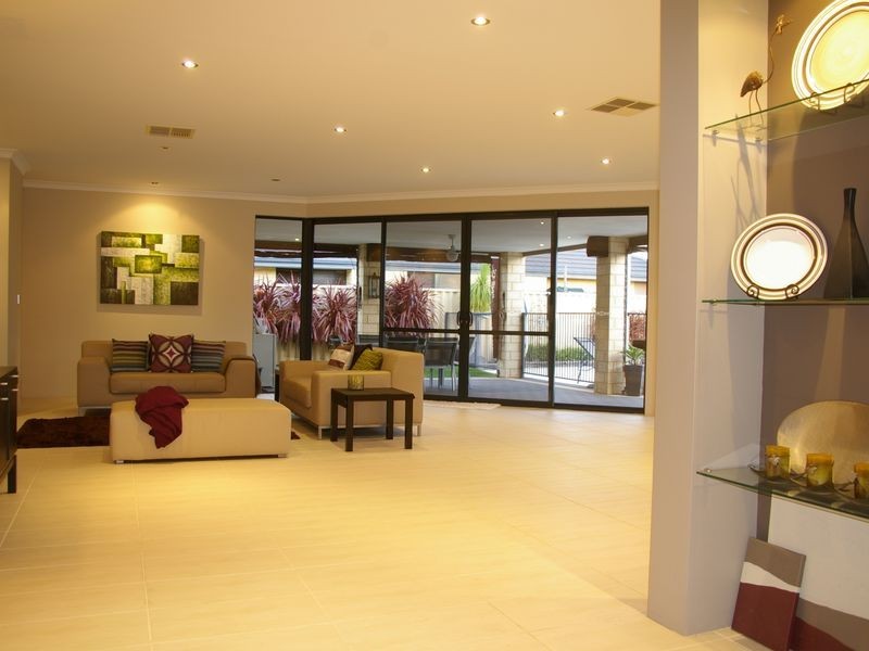 19 Longbow Approach, Dalyellup WA 6230