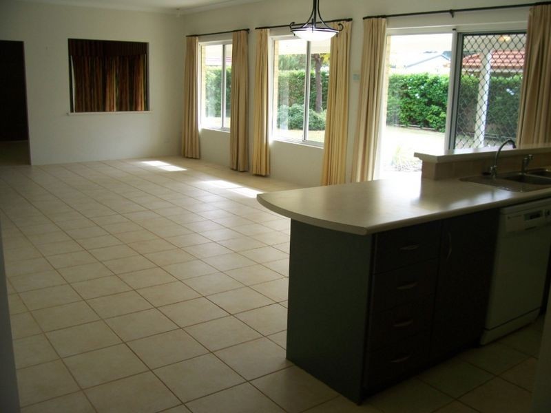 132 Dalyellup Boulevard, Dalyellup WA 6230