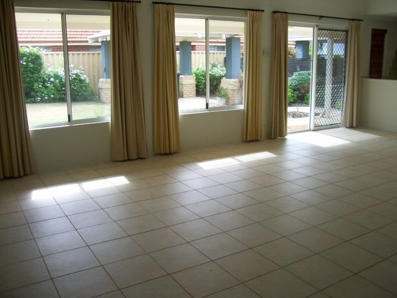 132 Dalyellup Boulevard, Dalyellup WA 6230